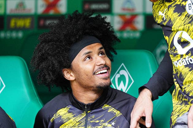Karim Adeyemi (Borussia Dortmund, 27) GER, SV Werder Bremen vs. Borussia Dortmund, Fussball, Bundesliga, Spieltag 30, Spielzeit 2025 2026, 16.05.2026 DFL REGULATIONS PROHIBIT ANY USE OF PHOTOGRAPHS AS IMAGE SEQUENCES AND OR QUASI-VIDEO GER, SV Werder Bremen vs. Borussia Dortmund, Fussball, Bundesliga, Spieltag 30, Spielzeit 2025 2026, 16.05.2026 Bremen *** Karim Adeyemi Borussia Dortmund, 27 GER, SV Werder Bremen vs Borussia Dortmund, Football, Bundesliga, Matchday 30, Season 2025 2026, 16 05 2026 DFL REGULATES PROHIBIT ANY USE OF PHOTOGRAPHS AS IMAGE SEQUENCES AND OR QUASI VIDEO GER, SV Werder Bremen vs Borussia Dortmund, Football, Bundesliga, Matchday 30, Season 2025 2026, 16 05 2026 Bremen Copyright: xEibner-Pressefoto MarcelxvonxFehrnx EP_MFN