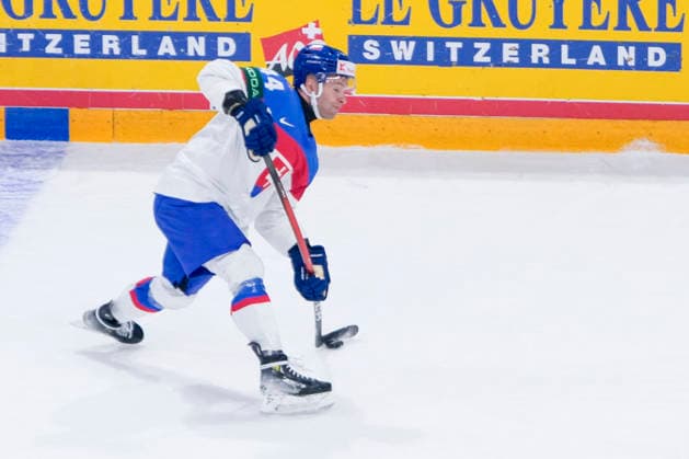FRIBOURG, SWITZERLAND - MAY 17: Mislav Rosandic of Slovakia in action during the 2026 IIHF Ice hockey, Eishockey World Championship, WM, Weltmeisterschaft Switzerland game between Italy and Slovakia at BCF Arena on May 17, 2026 in Fribourg, Fribourg. Fribourg BCF Arena Fribourg Switzerland Copyright: xJustPictures.ch JarixPestelaccix jp-en-EuSpIm-JP6_JAR_Italy_Slovakia_16May2026_00027