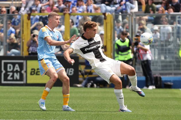 ComoÕs ComoÕs Ignace Van Der Brempt during the Serie A soccer match between Como and Parma at the Giuseppe Sinigaglia stadium in Como, north Italy - May 17, 2026 - Soccer.  Copyright: xAntonioxSaiai LaPressex