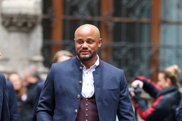Vincent Kompany (FC Bayern Muenchen, Cheftrainer), GER, Empfang des FC Bayern Muenchen im Rathaus und Meisterfeier am Marienplatz, 17.05.2026, GER, Empfang des FC Bayern Muenchen im Rathaus und Meisterfeier am Marienplatz, 17.05.2026 Muenchen Copyright: xEibner-Pressefoto JennixMaulx EP_JML