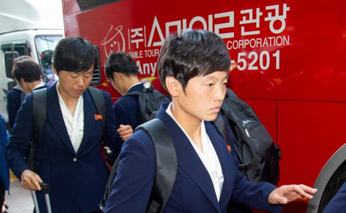Naegohyang Women s FC, May 17, 2026 : Members of Pyongyang-based Naegohyang Women s FC arrive at a hotel in Suwon, about 30 km south of Seoul, South Korea. Naegohyang s 27 players and 12 members of their staff traveled from Beijing. The North Korean women s football club will take on Suwon FC Women of South Korea in the semifinals of the AFC Women s Champions League at Suwon Stadium in Suwon on Wednesday. The other semifinal match will pit Melbourne City FC against Nippon TV Tokyo Verdy Beleza on Wednesday at Suwon Stadium. The final is scheduled on Saturday at Suwon Stadium. The Women s Champions League is Asia s top women s club competition and offers US$1 million to the champions.  aflo_330804346