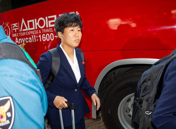 Naegohyang Women s FC, May 17, 2026 : A member of Pyongyang-based Naegohyang Women s FC arrives at a hotel in Suwon, about 30 km south of Seoul, South Korea. Naegohyang s 27 players and 12 members of their staff traveled from Beijing. The North Korean women s football club will take on Suwon FC Women of South Korea in the semifinals of the AFC Women s Champions League at Suwon Stadium in Suwon on Wednesday. The other semifinal match will pit Melbourne City FC against Nippon TV Tokyo Verdy Beleza on Wednesday at Suwon Stadium. The final is scheduled on Saturday at Suwon Stadium. The Women s Champions League is Asia s top women s club competition and offers US$1 million to the champions.  aflo_330804519