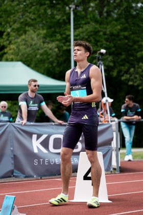 Owe Fischer-Breiholz (Koenigsteiner LV, 300m Huerden Maenner, 3), GER, Leichtathletik, Athletics, Internationales KOST Laeufermeeting, Pliezhausen, 17.05.2026, GER, Leichtathletik, Athletics, Internationales KOST Laeufermeeting, Pliezhausen, 17.05.2026 Pliezhausen Copyright: xStefanxMayerx EP_SMR