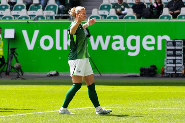 17.05.2026, xgrfx, Fussball Google Pixel Frauen-Bundesliga, VfL Wolfsburg - 1.FC Nürnberg v.l. Tor, Alexandra Popp zum 1:0 (VfL Wolfsburg) (DFL DFB REGULATIONS PROHIBIT ANY USE OF PHOTOGRAPHS as IMAGE SEQUENCES and or QUASI-VIDEO) Wolfsburg