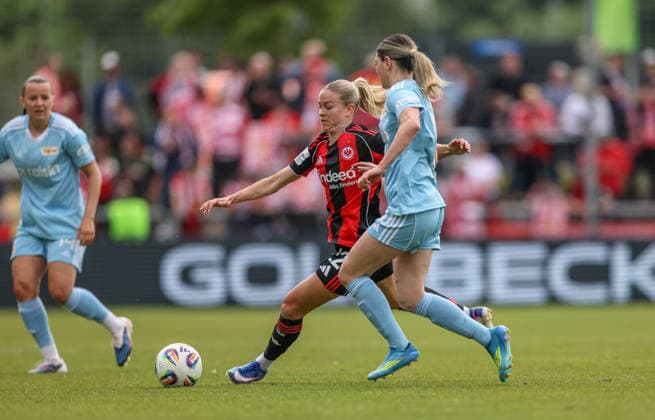 GER, Frankfurt, Eintracht Frankfurt vs Union Berlin, Google Pixel Bundesliga, Fussball, DFB, Spielzeit 2025 2026, Stadion am Brentanobad, 26. Spieltag im Bild: Nadine Riesen (Eintracht Frankfurt Frauen 22) DFB DFL REGULATIONS PROHIBIT ANY USE OF PHOTOGRAPHS AS IMAGE SEQUENCES AND OR QUASI-VIDEO, 17.05.2026 Copyright: HMBxMedia HendrikxHamelau