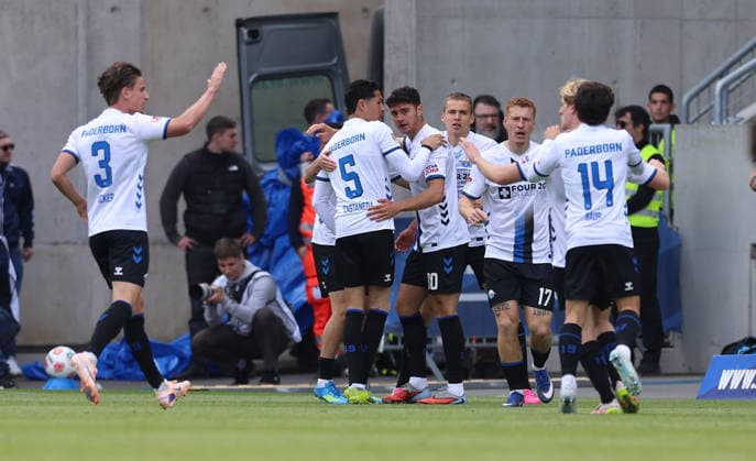 16.05.2026, Fussball 2. Bundesliga, SV Darmstadt 98 - SC Paderborn, v.l., Torjubel zum 0:1 durch Stefano Marino (SC Paderborn), Goal celebration, celebrate the goal DFL DFB REGULATIONS PROHIBIT ANY USE OF PHOTOGRAPHS AS IMAGE SEQUENCES AND OR QUASI-VIDEO. xdcx