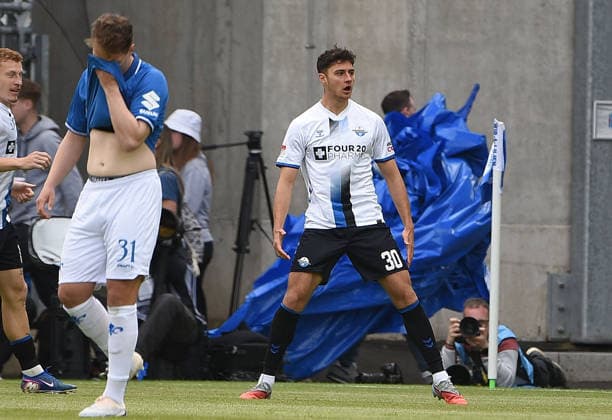 17.05.2026, xhbx, Fussball 2.Bundesliga, SV Darmstadt 98 - SC Paderborn 07 v.l. Torjubel, Goal celebration, celebrate the goal 0:1 durch Stefano Marino (SC Paderborn 07) (DFL DFB REGULATIONS PROHIBIT ANY USE OF PHOTOGRAPHS as IMAGE SEQUENCES and or QUASI-VIDEO) Darmstadt