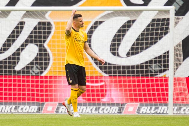 17.05.2026, xomx, Fussball 2.Bundesliga, Dynamo Dresden - Holstein Kiel v.l. Fans SGD K-Block Ehrung Stefan Kutschke (Dynamo Dresden) (DFL DFB REGULATIONS PROHIBIT ANY USE OF PHOTOGRAPHS as IMAGE SEQUENCES and or QUASI-VIDEO) Dresden