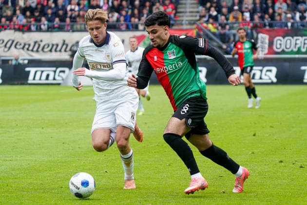 2026-05-17 N.E.C. Nijmegen v Go Ahead Eagles - Dutch Eredivisie NIJMEGEN, NETHERLANDS - MAY 17: Basar Onal of NEC Nijmegen battles for possession with Melle Meulensteen of Go Ahead Eagles during a Dutch Eredivisie at Goffertstadion on May 17, 2026 in Nijmegen, Netherlands. Nijmegen Goffertstadion Netherlands Content not available for redistribution in The Netherlands directly or indirectly through any third parties. Copyright: xJeroenxMeuwsenx