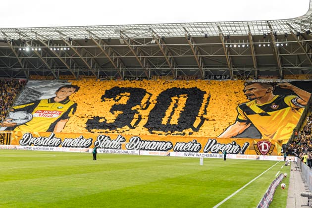17.05.2026, xomx, Fussball 2.Bundesliga, Dynamo Dresden - Holstein Kiel v.l. Fans SGD K-Block Ehrung Stefan Kutschke (Dynamo Dresden) (DFL DFB REGULATIONS PROHIBIT ANY USE OF PHOTOGRAPHS as IMAGE SEQUENCES and or QUASI-VIDEO) Dresden