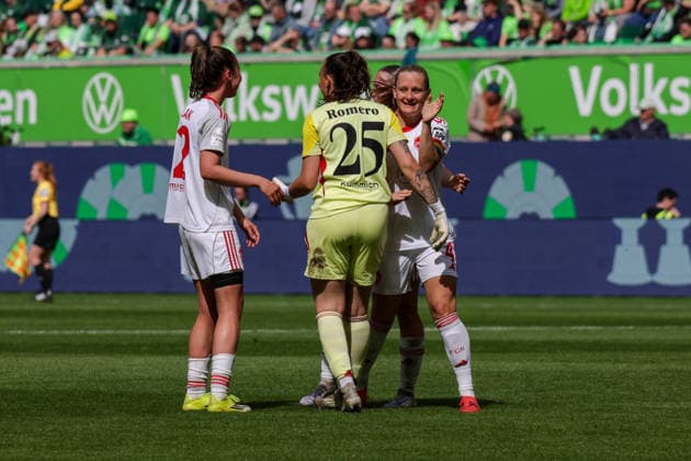 17.05.2026, xgrfx, Fussball Google Pixel Frauen-Bundesliga, VfL Wolfsburg - 1.FC Nürnberg v.l. Tor, Lourdes Romero zum 2:1 (1.FC Nürnberg) (DFL DFB REGULATIONS PROHIBIT ANY USE OF PHOTOGRAPHS as IMAGE SEQUENCES and or QUASI-VIDEO) Wolfsburg