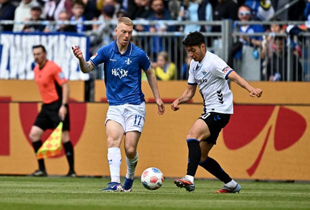 17.05.2026, xfux, Fussball 2.Bundesliga, SV Darmstadt 98 - SC Paderborn 07 v.l. Kai Klefisch (SV Darmstadt 98), Stefano Marino (SC Paderborn) (DFL DFB REGULATIONS PROHIBIT ANY USE OF PHOTOGRAPHS as IMAGE SEQUENCES and or QUASI-VIDEO) Darmstadt