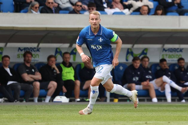 2026.05.17 xjfx 2.Bundesliga SV Darmstadt 98 - SC Paderborn v.l., Fabian Holland (SV Darmstadt 98) in aktion, in action, (DFL DFB REGULATIONS PROHIBIT ANY USE OF PHOTOGRAPHS as IMAGE SEQUENCES and or QUASI-VIDEO)