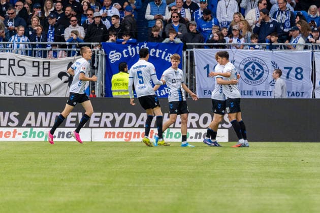 Jubel zum Tor zum 0:1 durch Stefano Marino (SC Paderborn 07, 30), GER, SV Darmstadt 98 vs. SC Paderborn, Fussball, 2. Bundesliga, 34. Spieltag, Saison 2025 2026, 17.05.2026, DFL REGULATIONS PROHIBIT ANY USE OF PHOTOGRAPHS AS IMAGE SEQUENCES AND OR QUASI-VIDEO, GER, SV Darmstadt 98 vs. SC Paderborn, Fussball, 2. Bundesliga, 34. Spieltag, Saison 2025 2026, 17.05.2026 Darmstadt