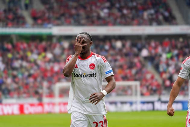 Deutschland: Fussball 2.Bundesliga 2025 2026, 34. Spieltag - Hannover 96 vs 1. FC Nürnberg - Heinz von Heiden Arena Stadion (Hannover): Tor und Torjubel zum Mohamed AlÃ¬ Zoma Mohamed Ali Zoma (1. FC Nürnberg, 23) Hannover