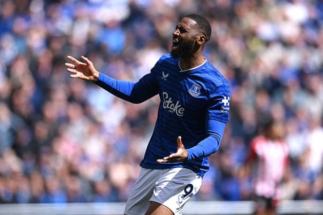 Everton v Sunderland, Premier League Beto of Everton reacts following a missed opportunity during the Everton v Sunderland Premier League match at the Hill Dickinson Stadium, Liverpool, England on 17 May 2026 Credit: Ben Roberts Every Second Media Editorial use only. All images are copyright Every Second Media Limited. No images may be reproduced without prior permission. All rights reserved. Premier League and Football League images are subject to licensing agreements with Football DataCo Limited. see https: www.football-dataco.com Copyright: xIMAGO EveryxSecondxMediax ESM-1998-0014 BenxRobertsx xEveryxSecondxMediax