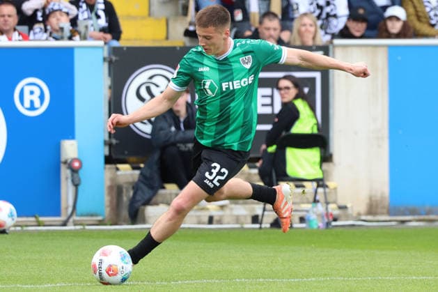 17.05.2026, xrekx, Fussball 2.Bundesliga, SV Elversberg - Preußen Münster v.l. Tobias Raschl (Preussen Muenster) (DFL DFB REGULATIONS PROHIBIT ANY USE OF PHOTOGRAPHS as IMAGE SEQUENCES and or QUASI-VIDEO) Elversberg