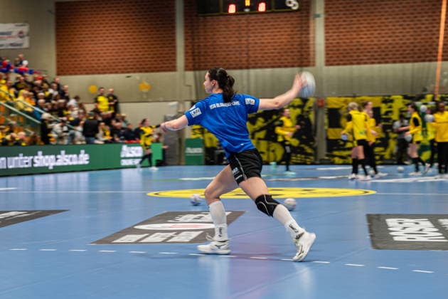 HSG Blomberg-Lippe (GER) vs. Borussia Dortmund (GER) Handball, 1. Handball Bundesliga Frauen, Finale, Spiel 1, 17.5.2026, Saision 2025 2026, Dortmund Nuria Bucher (HSG Blomberg-Lippe, 21) beim Aufwearmen Dortmund Sporthalle Wellinghofen Deutschland