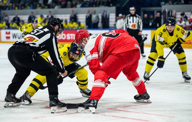 260517 Viggo Björck of Sweden and Oliver Kjaer of Denmark during the 2026 IIHF Ice hockey, Eishockey World Championship, WM, Weltmeisterschaft match between Denmark and Sweden on May 17, 2026 in Fribourg. Photo: Jesper Zerman BILDBYRAN kod JZ JZ0716 ishockey ice hockey ishockey-vm 2026 vm 2026 iihf world championship danmark denmark sverige sweden bbeng Copyright: JESPERxZERMAN BB260517JZ025