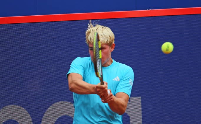 Tennis-Stadion am Rothenbuam: RothenbaumBitpanda Hamburg Open, ATP, Tennis Herren 500, 1. Runde: DTB-Profi Diego Dedura.
