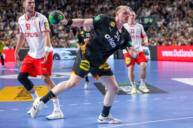 17.05.2026, xkwix, Handball, Länderspiel, Deutschland - Dänemark , Lanxess-Arena in Köln: Justus Fischer (Germany 54) beim Torwurf Photo: xKamilxWilkowskixPressefotoKochx Nordrhein-Westfalen Deutschland