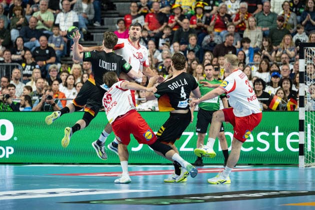 Mens Handball international match, Länderspiel, Nationalmannschaft Germany - Denmark. May 17, 2026 Nils Lichtlein (Germany Deutschland, 3), Jacob Lassen (Denmark, 39), Victor Norlyk (Denmark, 68), ; Mens Handball International Match, Germany - Denmark. May 17, 2026 Copyright: xBEAUTIFULxSPORTS Erlhofx