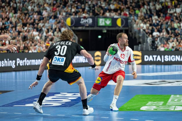 Mens Handball international match, Länderspiel, Nationalmannschaft Germany - Denmark. May 17, 2026 Tom Kiesler (Germany Deutschland, 30), Simon Pytlick (Denmark, 43), ; Mens Handball International Match, Germany - Denmark. May 17, 2026 Copyright: xBEAUTIFULxSPORTS Erlhofx