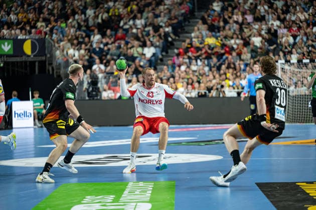 Mens Handball international match, Länderspiel, Nationalmannschaft Germany - Denmark. May 17, 2026 Justus Fischer (Germany Deutschland, 54), Simon Pytlick (Denmark, 43), Tom Kiesler (Germany Deutschland, 30), ; Mens Handball International Match, Germany - Denmark. May 17, 2026 Copyright: xBEAUTIFULxSPORTS Erlhofx