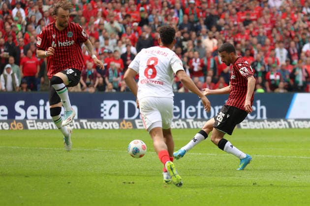17.05.2026, xtgx, Fussball 2.Bundesliga, Hannover 96 - 1.FC Nürnberg v.l. Waniss Taibi (Hannover 96) Torschuetze, erzielt das Tor, Treffer, scores the goal 2:1 (DFL DFB REGULATIONS PROHIBIT ANY USE OF PHOTOGRAPHS as IMAGE SEQUENCES and or QUASI-VIDEO) Hannover