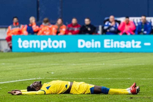 2. Fußball Bundesliga: Schalke 04 - Eintracht Braunschweig; 17.05.2026 Faride Alidou (Eintracht Braunschweig, 10) 2. Fußball Bundesliga: Schalke 04 - Eintracht Braunschweig; Veltins-Arena, Gelsenkirchen; 17.05.2026 DFL regulations prohibit any use of photographs as image sequences and or quasi video. Copyright: xBEAUTIFULxSPORTS Buriakovx