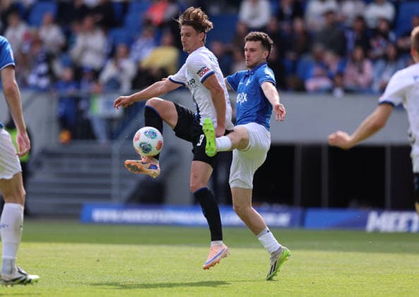 16.05.2026, Fussball 2. Bundesliga, SV Darmstadt 98 - SC Paderborn, v.l., Jonah Sticker (SC Paderborn), Sergio Lopez (SV Darmstadt 98) DFL DFB REGULATIONS PROHIBIT ANY USE OF PHOTOGRAPHS AS IMAGE SEQUENCES AND OR QUASI-VIDEO. xdcx