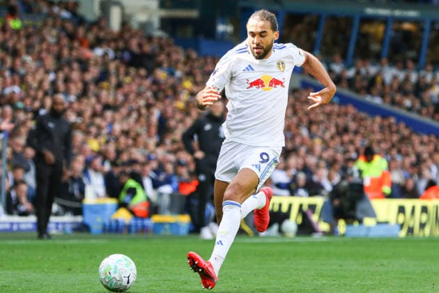 LEEDS, ENGLAND - MAY 17: Dominic Calvert-Lewin of Leeds United controls the ball during the Premier League match between Leeds United and Brighton & Hove Albion at Elland Road on May 17, 2026 in Leeds, England. Copyright: xSeanxChandlerx xSPPx Sportspressphoto_SPR148706
