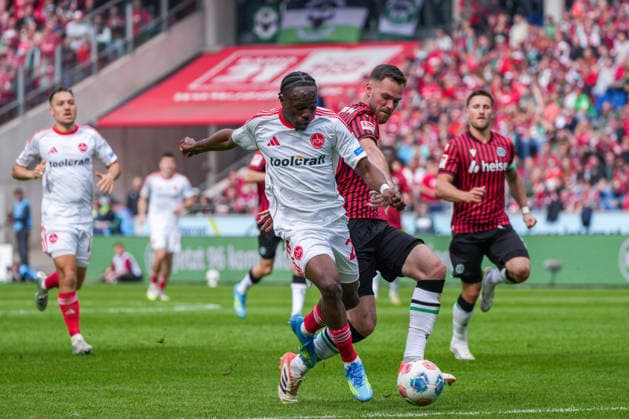 Deutschland: Fussball 2. Bundesliga, Saison 2025 26, 34. Spieltag, Hannover 96 vs 1. FC Nürnberg, 17.05.2026, Heinz von Heiden Arena (Hannover, Niedersachsen) Torschuss zum 2:2 durch Mohamed Ali Zoma (1. FC Nürnberg, 23)