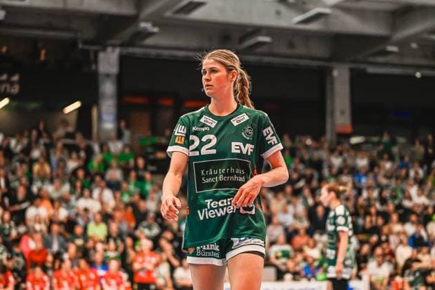 Szene mit Sina Ehmann (22; Frisch auf Göppingen Frauen) Szene mit Sina Ehmann (22; Frisch auf Göppingen Frauen)