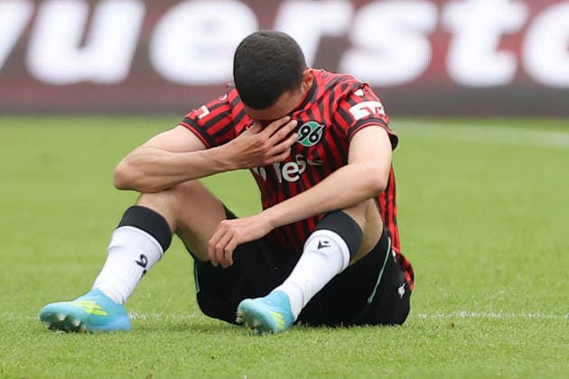 17.05.2026, xtgx, Fussball 2.Bundesliga, Hannover 96 - 1.FC Nürnberg v.l. Waniss Taibi (Hannover 96) Enttäuscht, traurig, frustriert, ratlos, (DFL DFB REGULATIONS PROHIBIT ANY USE OF PHOTOGRAPHS as IMAGE SEQUENCES and or QUASI-VIDEO) Hannover