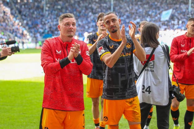 17.05.2026, xgox, Fussball - 2.Bundesliga 1.FC Magdeburg - 1.FC Kaiserslautern emspor, v.l. Marlon Ritter (Kaiserslautern, 7), Kenny Prince Redondo (Kaiserslautern, 11) Jubel ueber den Sieg, Jubel nach Spielende (DFL DFB REGULATIONS PROHIBIT ANY USE OF PHOTOGRAPHS as IMAGE SEQUENCES and or QUASI-VIDEO) Magdeburg