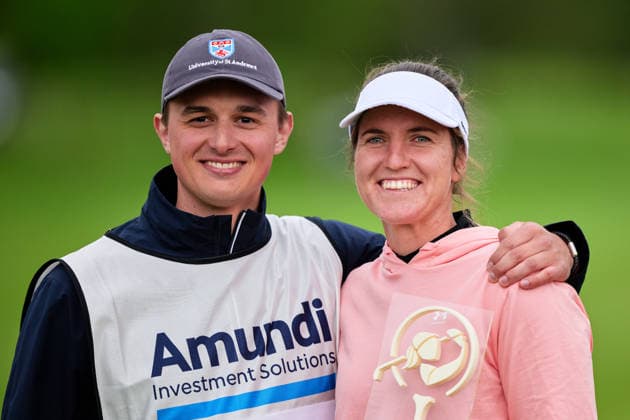 GER, Winsen (Luhe), Amundi German Masters, Ladies European Tour (LET), (14.05.-17.05.2026), Green Eagle Golf Courses, Round 4, Leonie Harm (Deutschland), Siegerin des AMUNDI German Masters, Runde 4, Samstag 17.05.2026, mit ihrem Caddy, GER, Winsen (Luhe), Amundi German Masters, Ladies European Tour (LET), (14.05.-17.05.2026), Green Eagle Golf Courses, Copyright: xClaudiusxRauchx