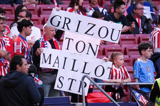 Atletico de Madrid vs. Girona, on the 37th matchday of the 2025 26 Spanish First Division May 17, 2026, Madrid, Spain: Fans saies bye to Griezmann during the Spanish championship LaLiga football match between Atletico de Madrid and Girona CF on 17 May 2026 at Estadio Santiago Bernabeu in Madrid, Spain. Madrid, Spain Madrid Madrid Spain Copyright: xAlejandroxMatiasx
