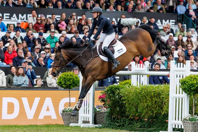 HAMBURG - Al Shira aa 95. Deutsches Spring- und Dressur DERBY 2026, HAMBURG - Al Shira aa 95. Deutsches Spring- und Dressur DERBY 2026 BLAU Clara (GER), Paul Melitta presents: 94. German Jumping-Derby Al Shira aa Derby Tour CSI4*: Int. jumping competition with jump-off (1,55m) Hamburg, Jenischpark, Derby Park Klein Flottbek 17. May 2026 -