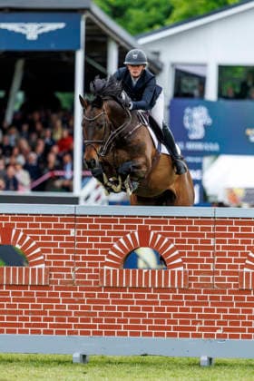 HAMBURG - Al Shira aa 95. Deutsches Spring- und Dressur DERBY 2026, HAMBURG - Al Shira aa 95. Deutsches Spring- und Dressur DERBY 2026 BLAU Clara (GER), Paul Melitta presents: 94. German Jumping-Derby Al Shira aa Derby Tour CSI4*: Int. jumping competition with jump-off (1,55m) Hamburg, Jenischpark, Derby Park Klein Flottbek 17. May 2026 -