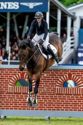 HAMBURG - Al Shira aa 95. Deutsches Spring- und Dressur DERBY 2026, HAMBURG - Al Shira aa 95. Deutsches Spring- und Dressur DERBY 2026 BLAU Clara (GER), Paul Melitta presents: 94. German Jumping-Derby Al Shira aa Derby Tour CSI4*: Int. jumping competition with jump-off (1,55m) Hamburg, Jenischpark, Derby Park Klein Flottbek 17. May 2026 -