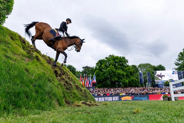 HAMBURG - Al Shira aa 95. Deutsches Spring- und Dressur DERBY 2026, HAMBURG - Al Shira aa 95. Deutsches Spring- und Dressur DERBY 2026 HEINEKE Simon (GER), Cordillo Melitta presents: 94. German Jumping-Derby Al Shira aa Derby Tour CSI4*: Int. jumping competition with jump-off (1,55m) Hamburg, Jenischpark, Derby Park Klein Flottbek 17. May 2026 -