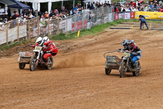 Leon Hofmann und Leon Freygang DEU (244) VMC MEGA, Rosalie Ziller und Philipp Wächter DEU (878) VMC-KTM , Deutschland, Motorsport, ADAC Motocross Schopfheim 2026, DMX Seitenwagen Deutsche Meisterschaft, 1. Lauf, 17.05.2026, Schopfheim Motocross Rennstrecke Deutschland Copyright: xGrantxHubbsx