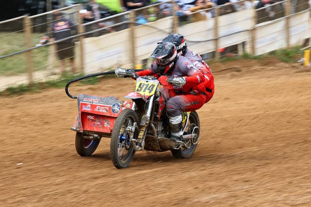 Patrick Hengster und Justin Blume DEU (914) VMC-Ppower , Deutschland, Motorsport, ADAC Motocross Schopfheim 2026, DMX Seitenwagen Deutsche Meisterschaft, 1. Lauf, 17.05.2026, Schopfheim Motocross Rennstrecke Deutschland Copyright: xGrantxHubbsx