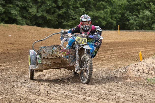 Rosalie Ziller und Philipp Wächter DEU (878) VMC-KTM , Deutschland, Motorsport, ADAC Motocross Schopfheim 2026, DMX Seitenwagen Deutsche Meisterschaft, 1. Lauf, 17.05.2026, Schopfheim Motocross Rennstrecke Deutschland Copyright: xGrantxHubbsx