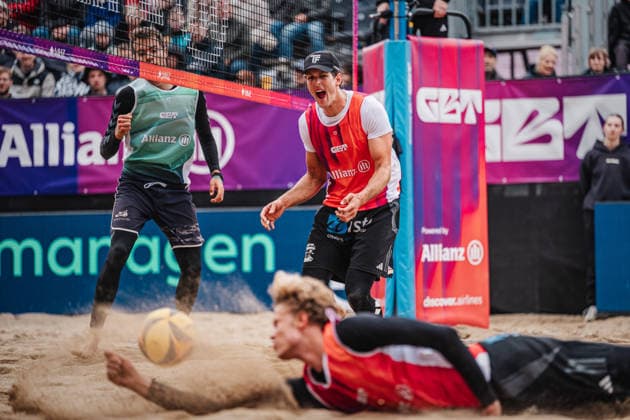 Beachvolleyball Männer Allianz German Beach Tour 2026 Tourstop Düsseldorf 17.05.2026 hinten Tristan Fröbel vorne Tamo Wüst Düsseldorf Robert-Lehr-Ufer Nordrhein-Westfalen Deutschland