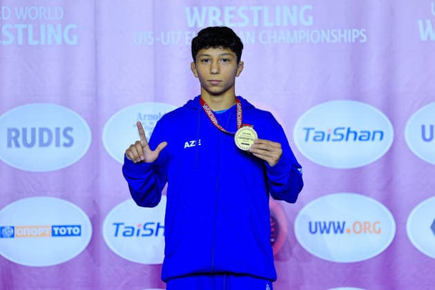 U17, U 17 Wrestling European Championships Podium 51kg FS - Gold: Ibrahim Hasanov (AZE) Samokov Arena Samokov Bulgaria