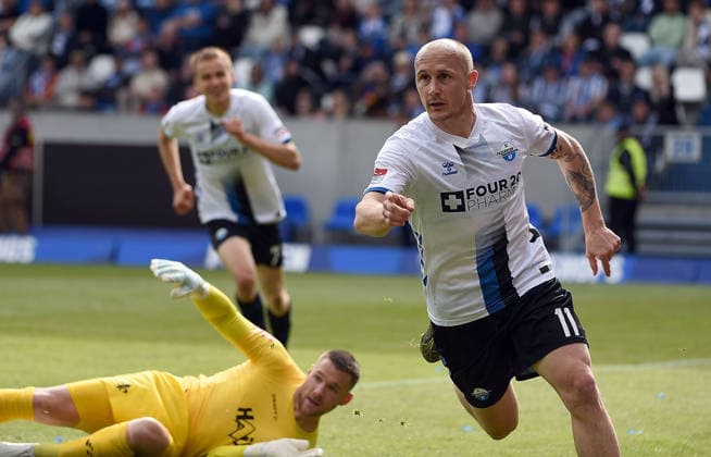 17.05.2026, xhbx, Fussball 2.Bundesliga, SV Darmstadt 98 - SC Paderborn 07 v.l. Torjubel, Goal celebration, celebrate the goal 0:2 Marcel Schuhen (SV Darmstadt 98), Sven Michel (SC Paderborn 07) (DFL DFB REGULATIONS PROHIBIT ANY USE OF PHOTOGRAPHS as IMAGE SEQUENCES and or QUASI-VIDEO) Darmstadt