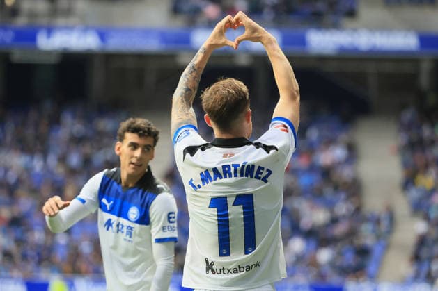 RECORD DATE NOT STATED ESP: LaLiga EA Sports Real Oviedo v Alaves Toni Martinez scores goal (0-1) for Alaves and celebrates his goal during LaLiga EA Sports, between Real Oviedo v Alaves played at Carlos Tartiere Stadium in Oviedo on May 17th, 2026 in Spain; Oviedo Spain Futbol Copyright: xAgenciaxLOFx