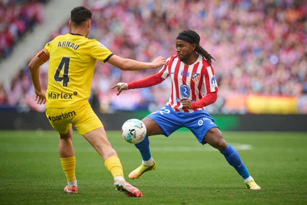 Atletico de Madrid™s Ademola Loookman (r) and Girona FC™s Arnau Martinez during La Liga match. May 17 2026. (20260517010)
